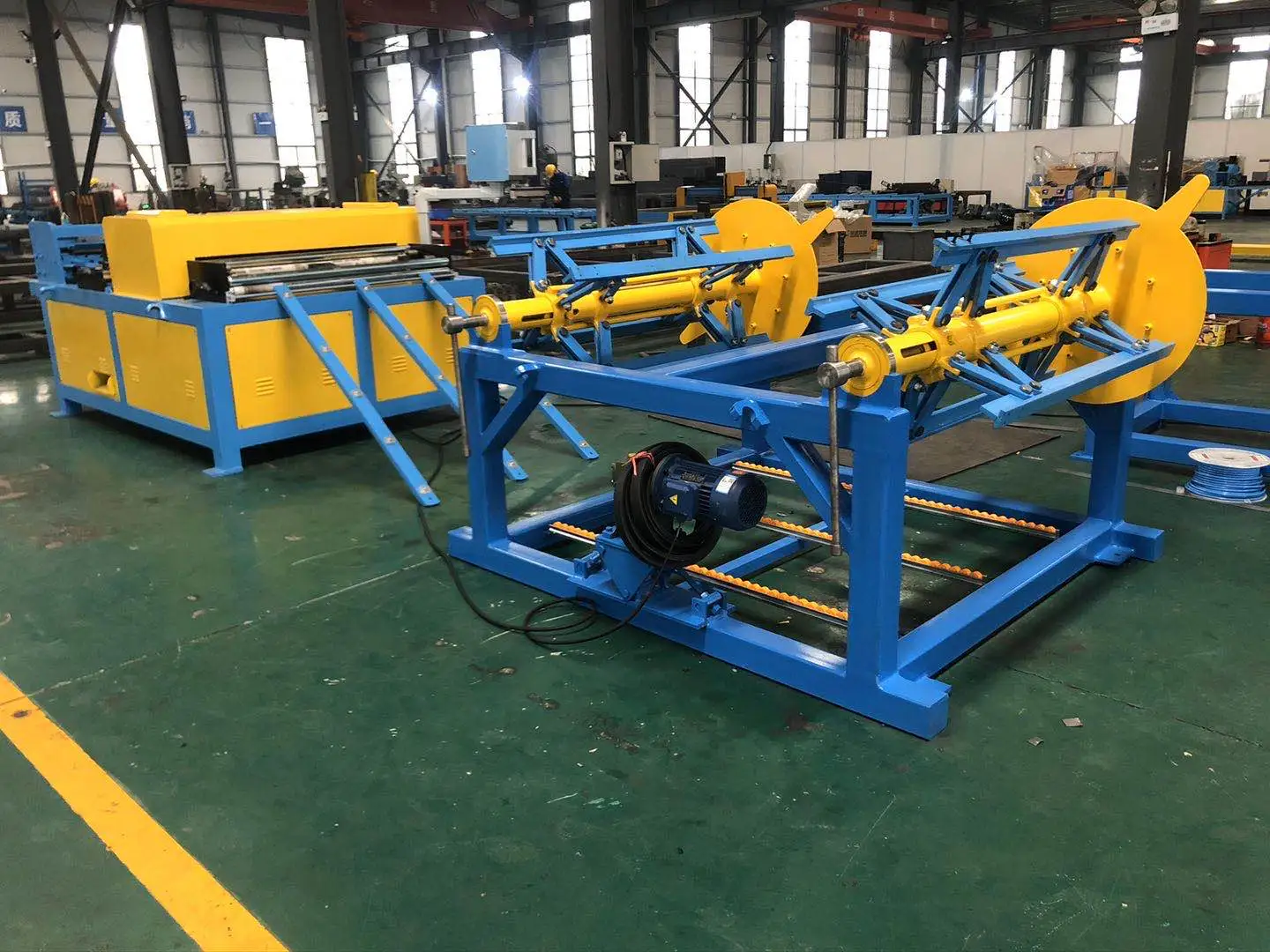 Linie automată tubulatură HVAC – Linie III 2