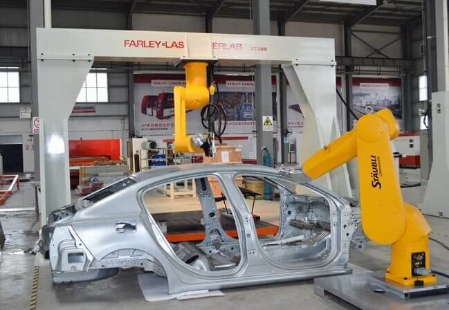 Sistem robotic de tăiere cu laser a metalelor, Seria 3D SR Robot 2