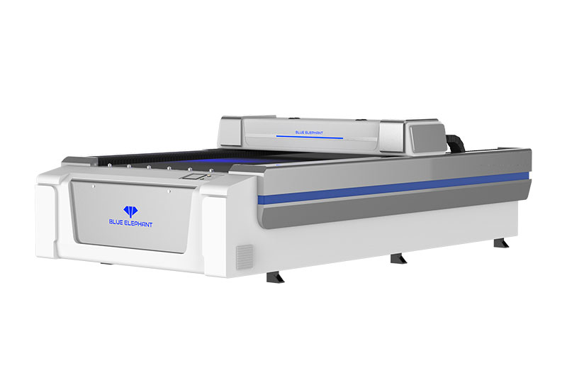 Echipament de tăiere cu laser CO2, 130W, 1326