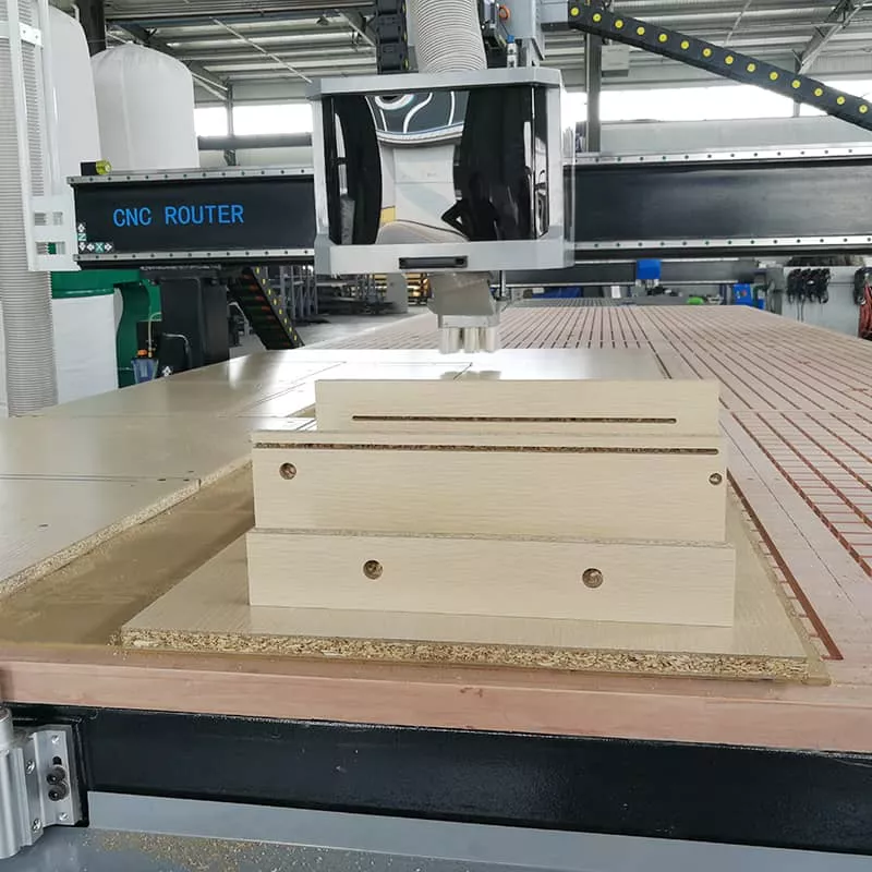 Router CNC de tăiere lemn, cu ATC, 2060 2