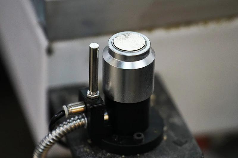 Router CNC, cu masă mobilă dublă, 5 axe, EW2-1727 1