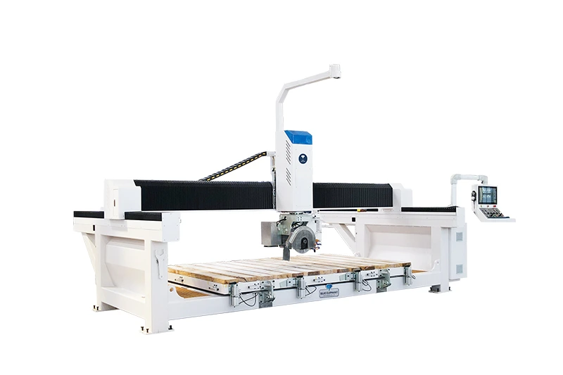 Ferăstrău CNC tip pod 4+1 axe cu funcție de deplasare automată a materialului — Blue Elephant